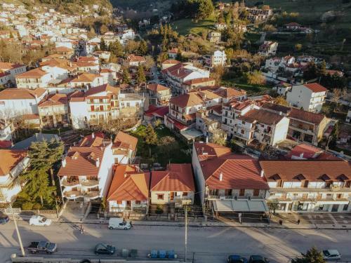 Cozy House In Kalavrita 3 Rooms For 4 Pers
