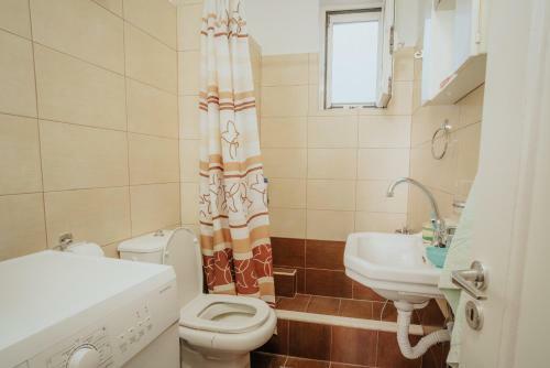 Cozy House In Kalavrita 3 Rooms For 4 Pers