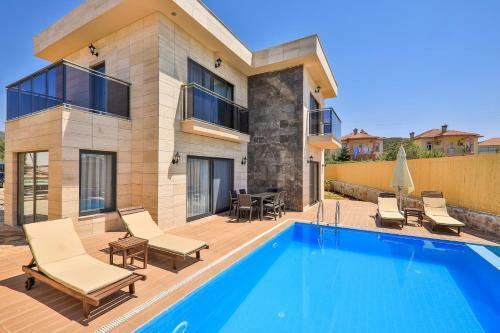 Charming Villa With Private Pool Near Lycian Way In Kas
