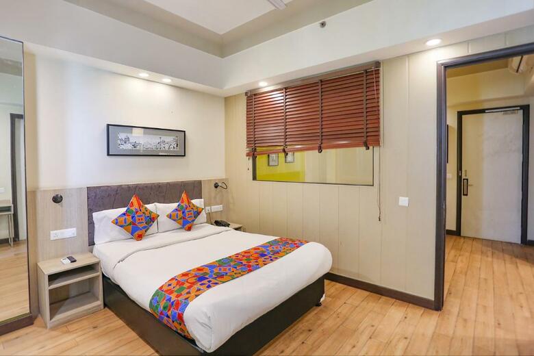 Treebo Trend Hotel Avr