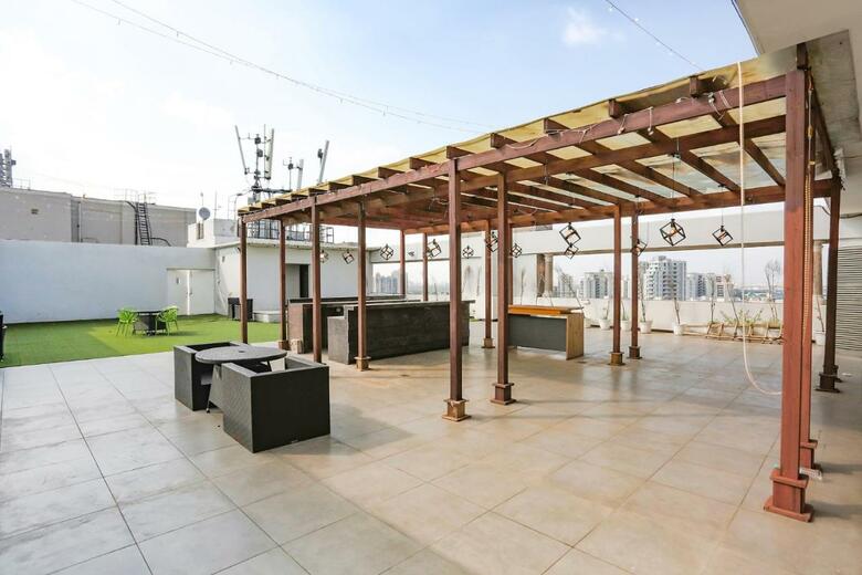 Treebo Trend Hotel Avr