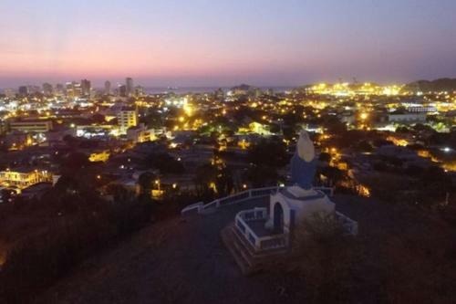 Apartamento Central-walking Distance To The Beach/downtown+a/c