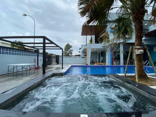 De' Impiiana Villa . Johor's First Waterfalls Villa