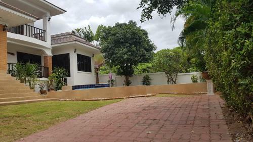 Villa Paradisevillage