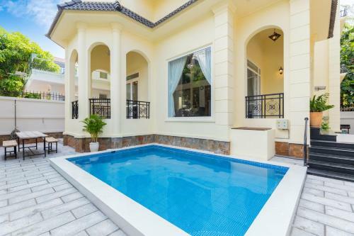 Villa Phuong Nam - Ho Boi