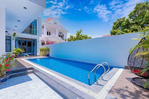 Crystal Villa V?ng T�u