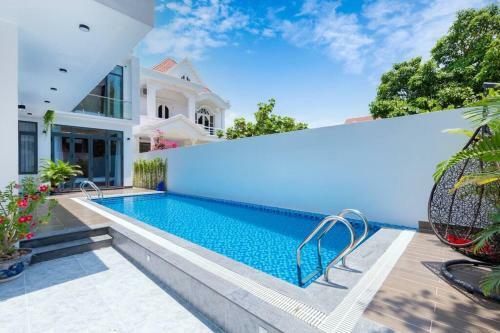 Crystal Villa V?ng T�u