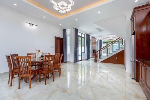 Crystal Villa V?ng T�u
