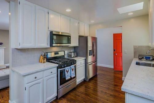 Grand Home San Francisco Bay Area Prime Location