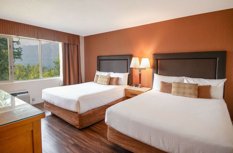 Hillcrest Hotel A Coast Resort