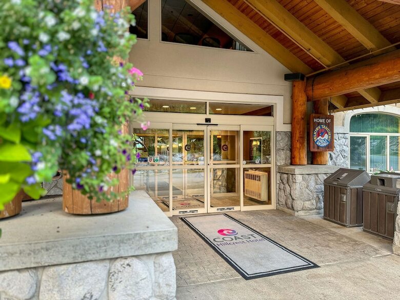 Hillcrest Hotel A Coast Resort