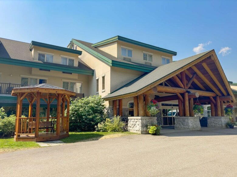 Hillcrest Hotel A Coast Resort