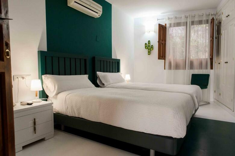 Hotel Almunia