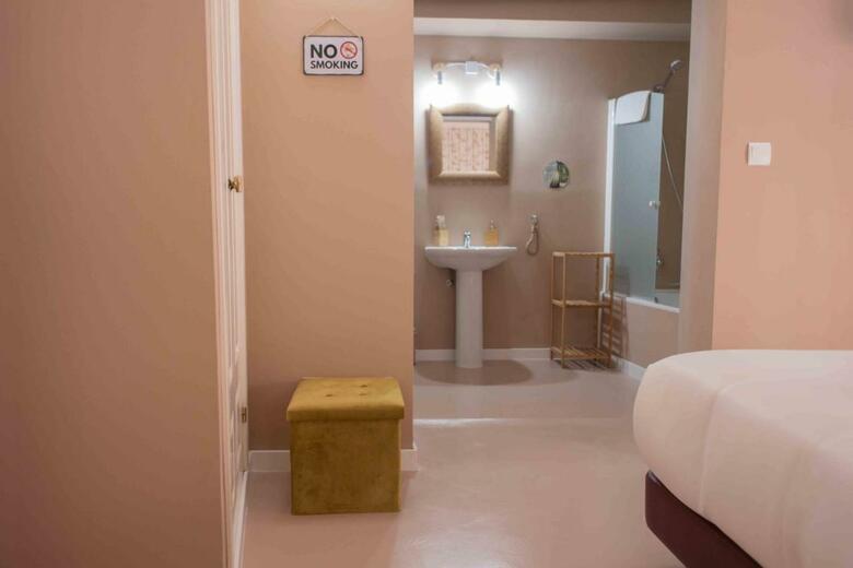 Hotel Almunia
