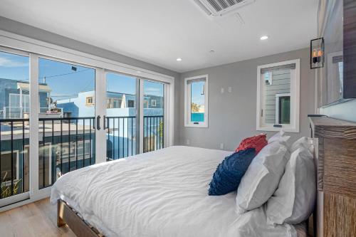 Rockaway Retreat