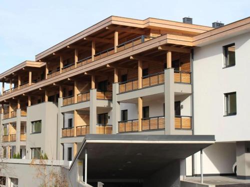 Nice Apartment In Niederau With Garden