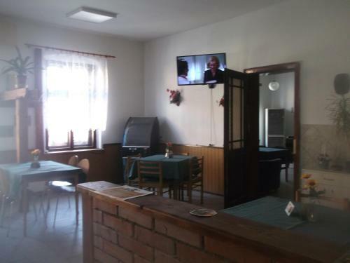 Hostal Restaurace S Ubytov�n�m