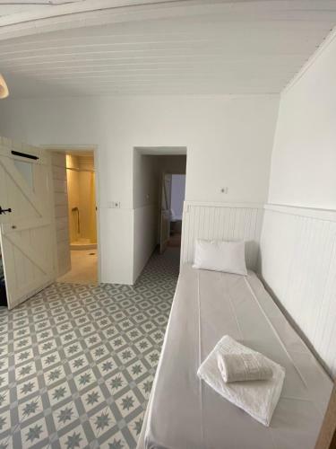 Cycladic Maisonette (dryopida, Kythnos)