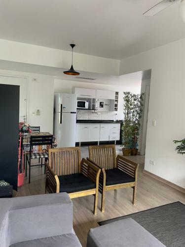 Apartamento Apto Impec�vel Praia Do Tombo - Guaruj�