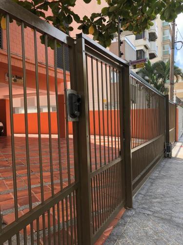 Apartamento Guaruj� Enseada