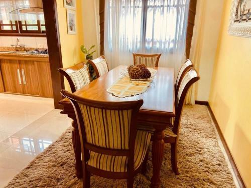 Casa Mobiliada - Gramado Rs - 2 Dormit�rios- Sendo 1 Su�te- Floresta- Wi Fi