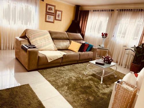 Casa Mobiliada - Gramado Rs - 2 Dormit�rios- Sendo 1 Su�te- Floresta- Wi Fi