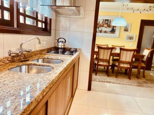 Casa Mobiliada - Gramado Rs - 2 Dormit�rios- Sendo 1 Su�te- Floresta- Wi Fi