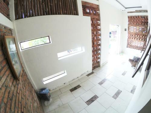 Suryodiningratan 46
