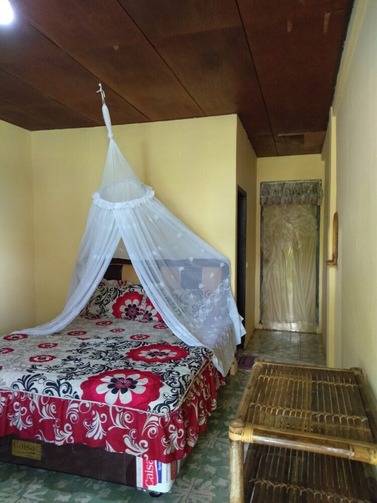 Hostal Merlyn Guest House