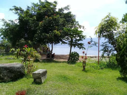 Hostal Merlyn Guest House