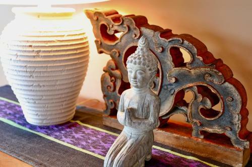 Da Yaya House