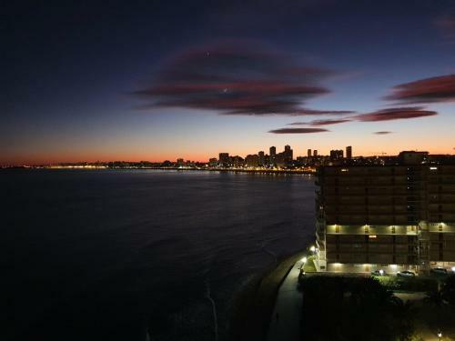 Apartamento Sobre Las Olas Del Mar