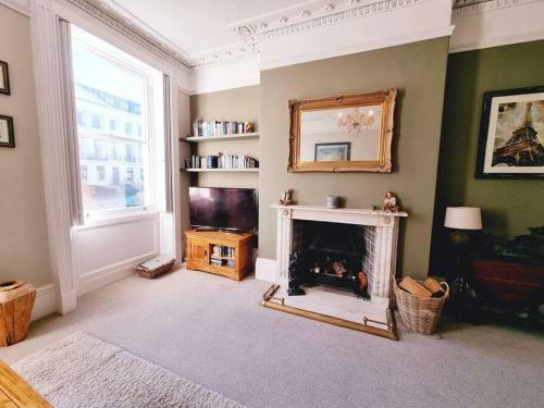 Gold Cup Apartment - Evesham Road