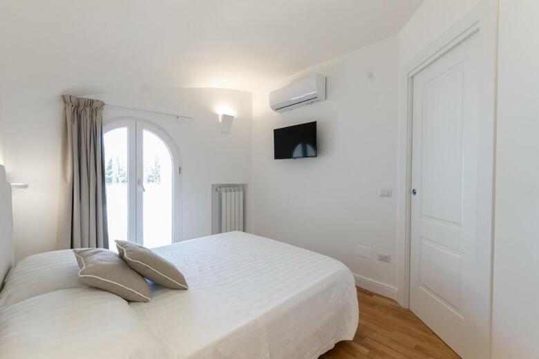 Hostal Villa Pia