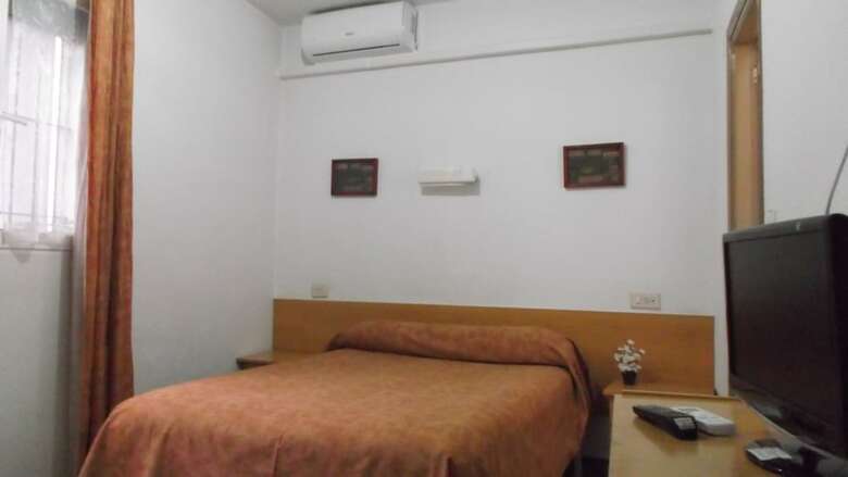Hotel Arce