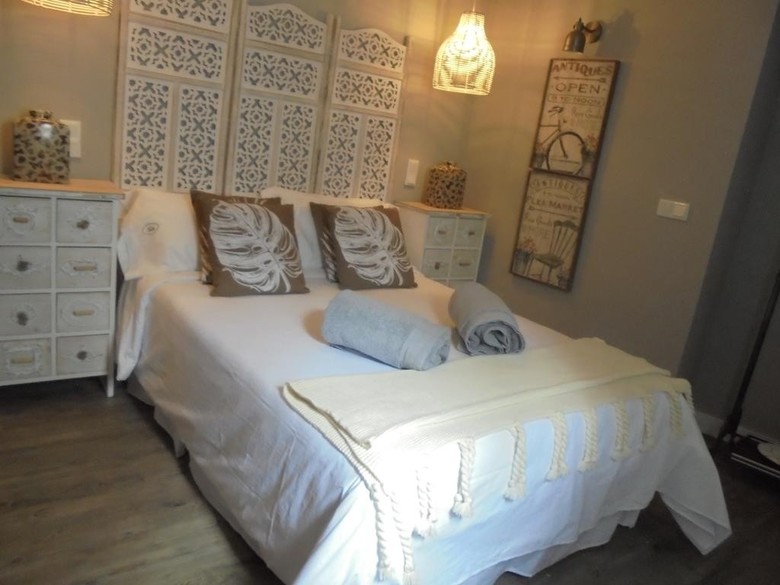 Hostal Tak