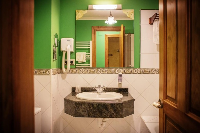 Hotel Los Laureles