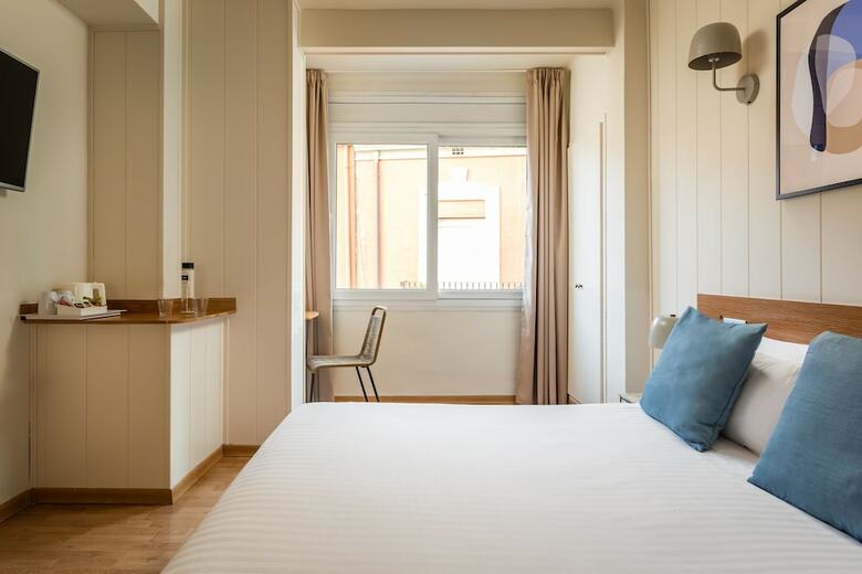 Hotel Bypillow Erba