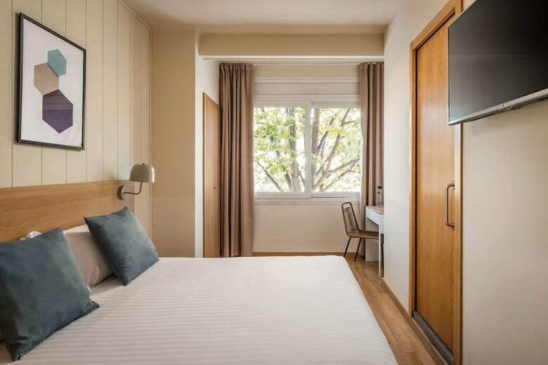 Hotel Bypillow Erba