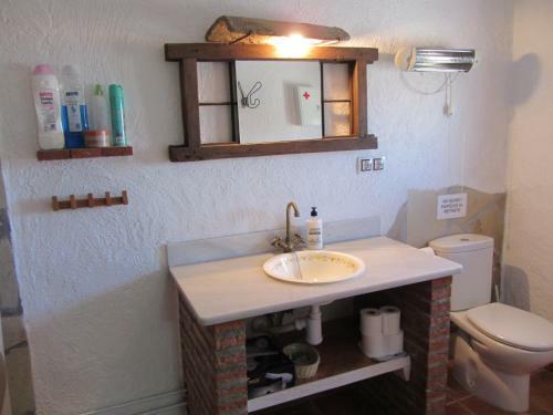 Cuevas El Balc�n De Orce