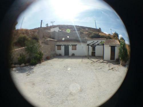 Cuevas El Balc�n De Orce