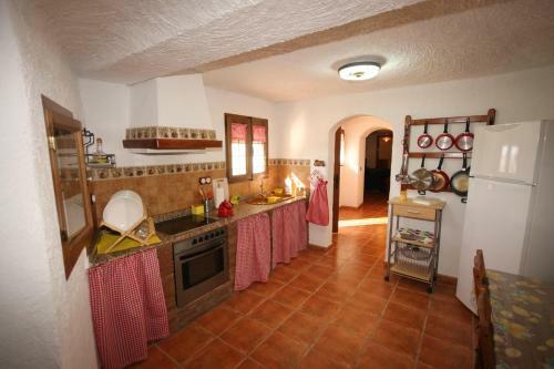 Cuevas El Balc�n De Orce