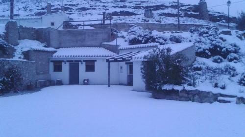 Cuevas El Balc�n De Orce