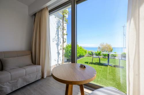 Apartamento Cubes On The Beach Athens Airport