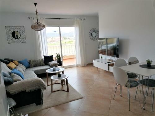 Al06- Modern 3 Bed Duplex, Close To Beach In El Alamillo