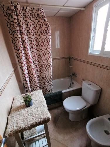 Al06- Modern 3 Bed Duplex, Close To Beach In El Alamillo