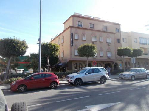 Hostal La Costa