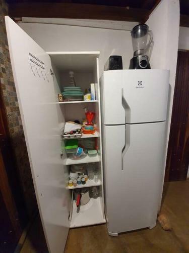Portal Nossa Terra - Casa Na Ro�a Em S�o Thom�