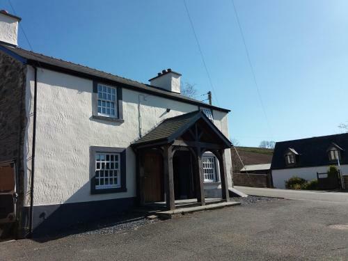 Ivy House