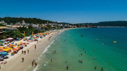 Apartamento Encantador, Com Piscina No Condom�nio
